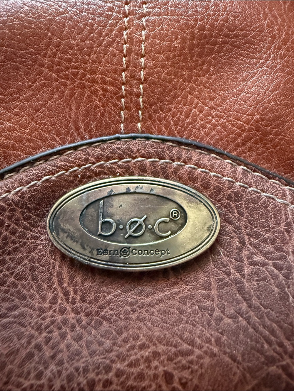 b.ø.c Born Concept Brown Faux Leather Crossbody Bag Organizer Everyday Purse - Picture 3 of 7